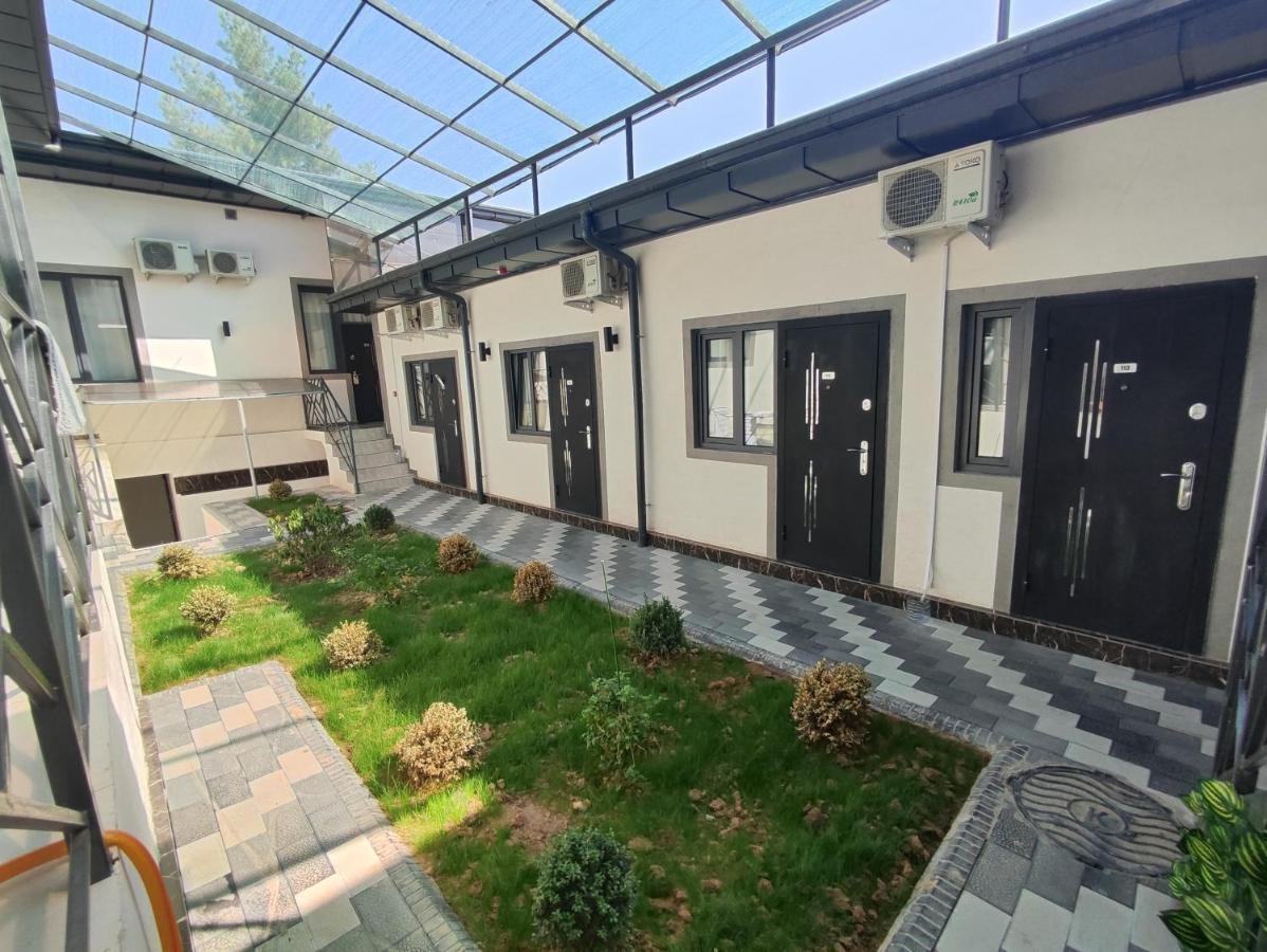 Hotel Sevinch Tashkent Luaran gambar