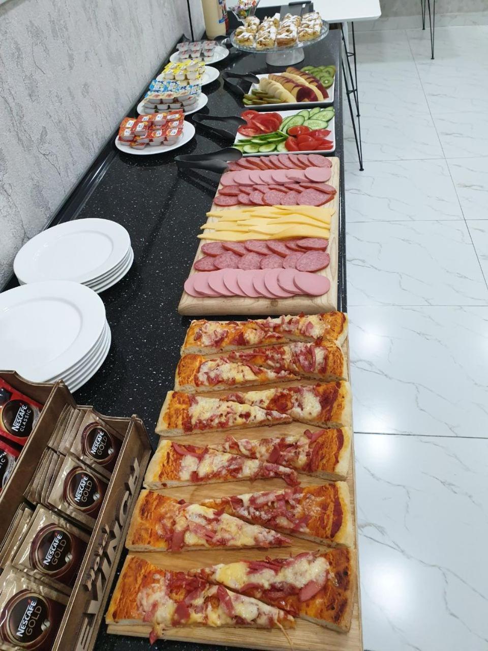 Hotel Sevinch Tashkent Luaran gambar