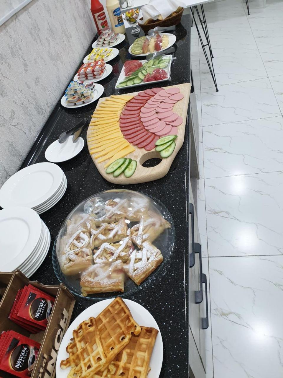 Hotel Sevinch Tashkent Luaran gambar